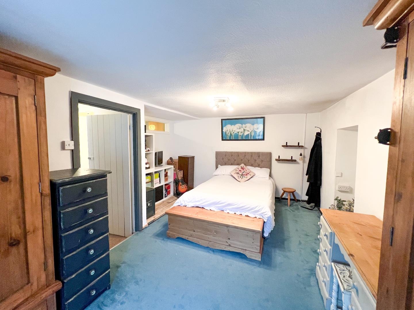 Pen-Yr-Heol, Pen-Y-Fai, Bridgend County Borough, CF31 4ND